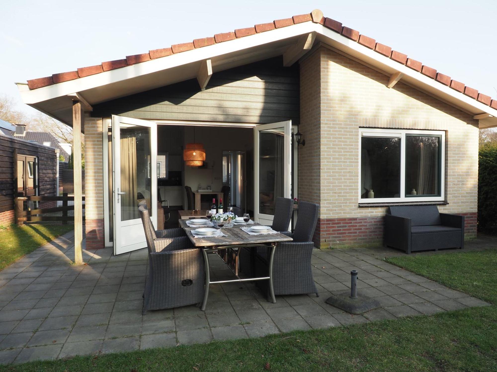 Villa Huinerhofje 3 Vrijstaand op privépark aan bosrand Putten Exterior foto